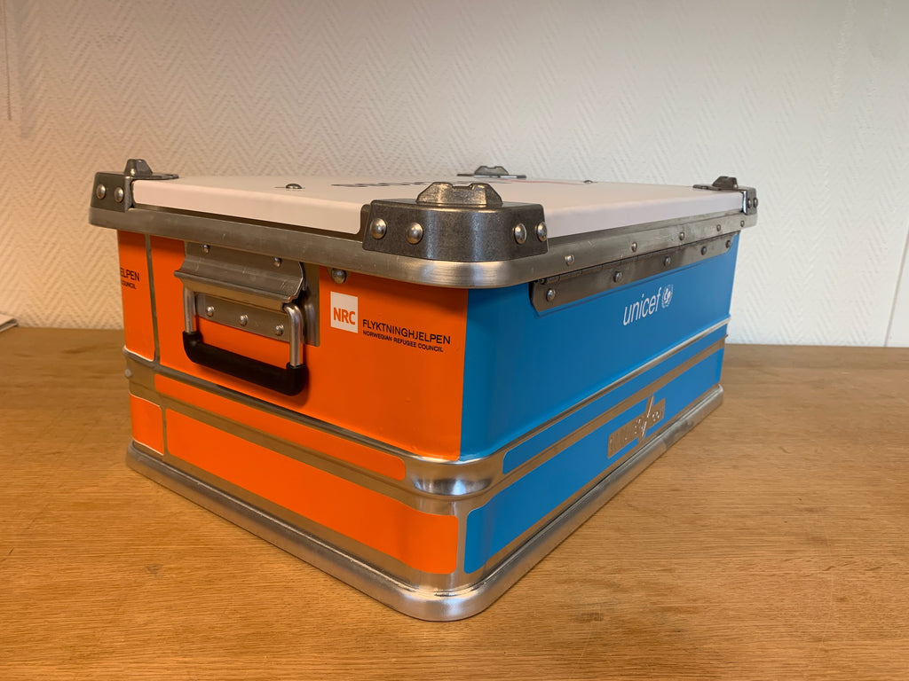 Alubox A042